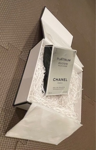 CHANEL エゴイスト　プラチナム　オードゥ　トワレット　（ヴアポリザター）