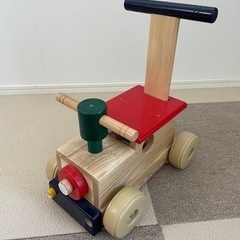 木のおもちゃ　手押し車　室内用　汽車のおもちゃ