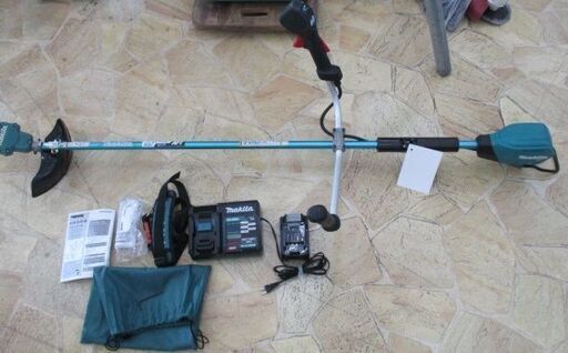 337 充電式刈払機 makita マキタ MUR002GRM 中古品