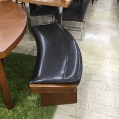 【✨おしゃれデザイン❗️向かい合って食事が楽しめる❗️回転イス❗️ベンチ❗️✨】定価¥73,480 ダイニング４点セット