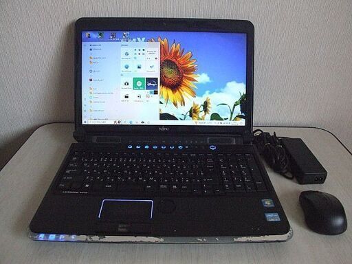高速SSD240GB搭載 第二世代 Core i7-2630QM （4コア/8スレッド）　Fujitsu LIFEBOOK AH77/D　ノートパソコン　難あり　(4087）