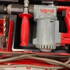 🌲【電動工具】HILTI TE17 ロータリーハンマードリル【地...