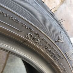 中古タイヤ　ダンロップ ENASAVE EC300+ ２１５/５０R１８ 