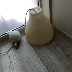 IKEA メロディ　ランプ