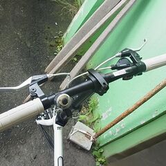 ANIMATO アニマート　折りたたみ自転車　20インチ　7段切替　アルミフレーム　ホワイト　