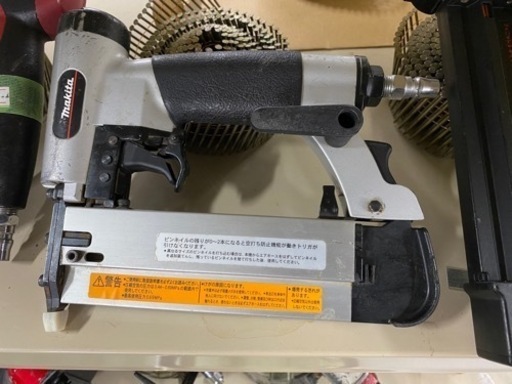 入荷！ マキタ ピンタッカーAF350【地域最大電動工具高価買取アールワン田川】