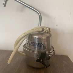 【ネット決済・配送可】アメリカ産　浄水器