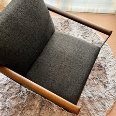 【ほぼ未使用、定価合計13万円超】ラウンジチェア&ラグのセット