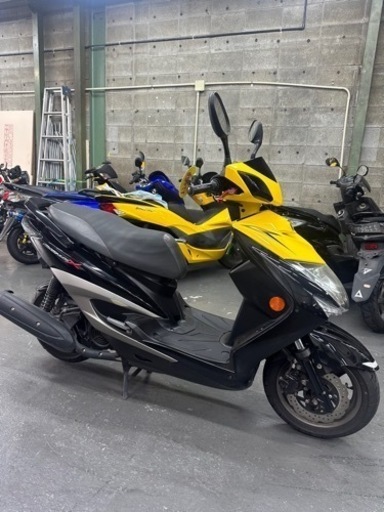 シグナスX3型✨フェンダーレス⭐️LEDヘッドライト⭐️スモークレンズ⭐️セル1発‼️全国陸送⭐️ヤマハ 125cc