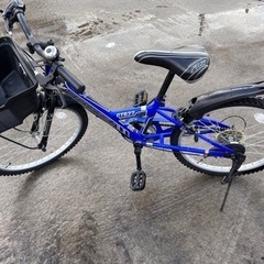 中古美品　子供用自転車　22インチ