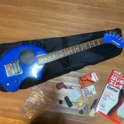 ZO-3 アンプ内蔵 ミニギター フェルナンデス FERNANDES エレキギター ソフトケース チューナー