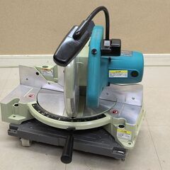 マキタ 卓上マルノコ 260mm LS1040F makita (D5039tkxY)