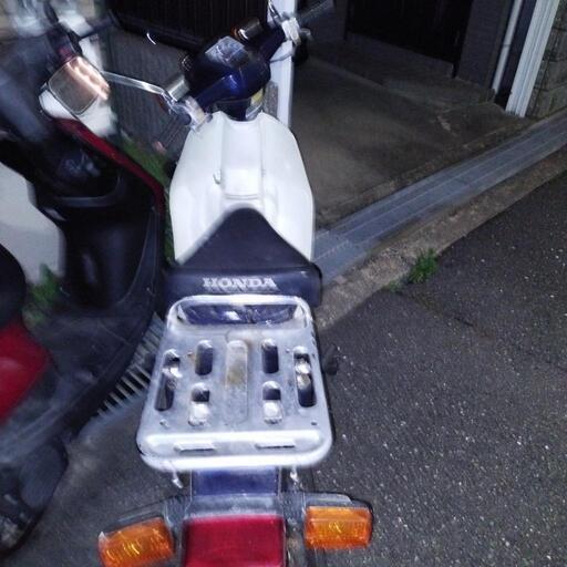 ホンダ　スーパーカブカスタム　セル付　4速MT　50cc　キャブ車　大阪　茨木市