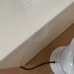 【急募】karimoku 鏡面白　ローテブル【値下げしました】