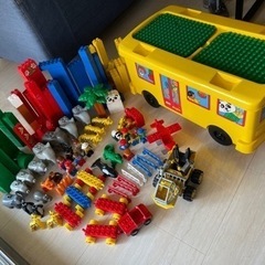 LEGO duplo ブロック　バス