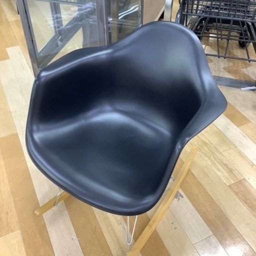 Herman Miller  ロッキングシェルチェア【トレジャーファクトリーラパーク岸和田店】