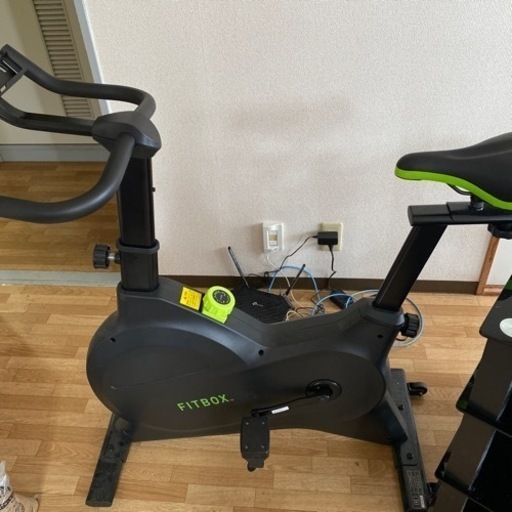 フィットネスバイク　ほぼ新品