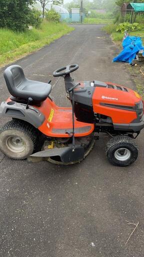 ハスクバーナ 乗用 芝刈り機 LTH151