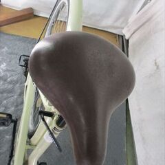 C903★16800円★　折りたたみ中古自転車【26インチ 　ベージュ　6段 】