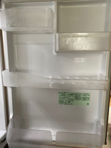 冷蔵庫　製氷機能付き　5枚扉