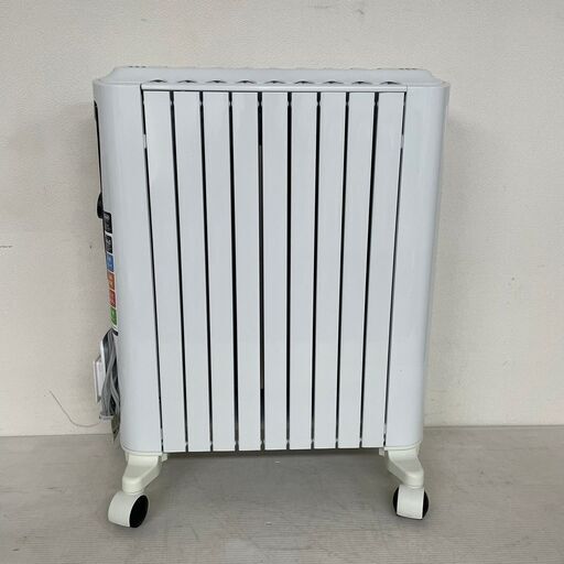 DeLonghi RHJ65L0915 オイルヒーター 10〜13畳用 ほぼ新品】DeLonghi