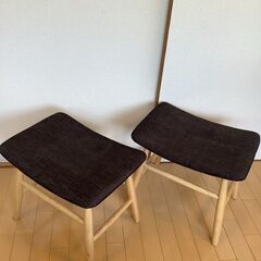 【ネット決済】スツール 2個 セット 椅子 天然木 クッション ...