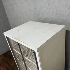 🔷🔶🔷WY4/72 HOSHIZAKI ホシザキ 小型冷蔵ショーケース SSB-70C1形 2010年製 267L 棚板付き キャスター付き ※動作確認済み ★直接引取限定■🔷🔶🔷