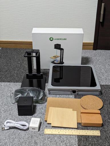 高性能 超コンパクトレーザー彫刻機 LASERCUBE 100\n