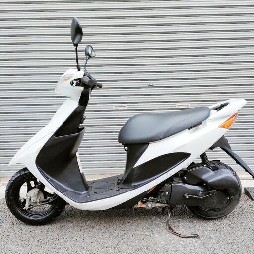 2701.高年式FI車両 アドレスv50 バッテリー、シート新品 リアウィング付属 千葉県柏市 即日配送、自走引き取りも可能