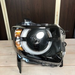 N-VAN 右フロントライト