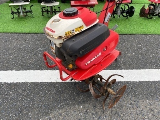 商談中 スイカ収穫専用で使った油圧ダンプリフト運搬車