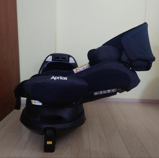 キレイです！！ Apricaチャイルドシート フラディアグロウ ISOFIX