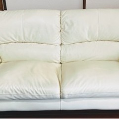 値下❗️三人掛けソファ🛋️ アイボリー！