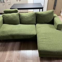 緑のソファ（取りに来ていただける方限定）