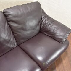 【ヤ取終了9/8】≪yt752ジ≫ 3人掛け本革ソファ レザー/シボ/革張り チャコール系？ かねたやホルス4？ リビング/家具/インテリア 50629-04