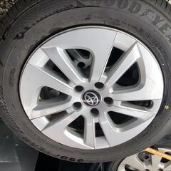 プリウス　195/65/R15 2021年