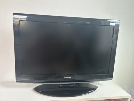 REGZA 東芝　32型　テレビ