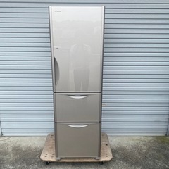 美品2015年製 おすすめ HITACHI 315L 3ドア R-S3200FV 小倉南区 人気