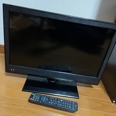 DVD内蔵型　小型テレビ　18.5型