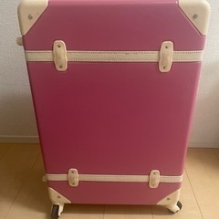 【ジャンク】ピンクの可愛いスーツケース　