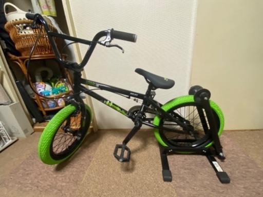 HA R O子供用自転車？