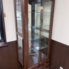 中古▶︎飾り棚　ガラスケース1