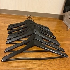 木製黒ハンガー8本セット