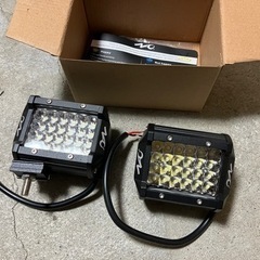 汎用LEDライト2個 12-24v 36W×2 未使用品 フォグ...