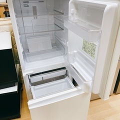冷蔵庫　年製　2018 配達Ok