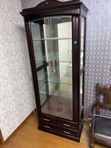 中古▶︎飾り棚　ガラスケース2
