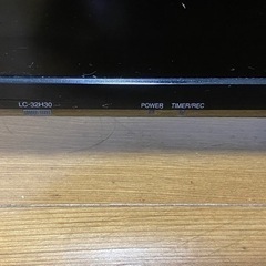 【値下げしました】一部屋に丁度いいサイズAQUOS 32型