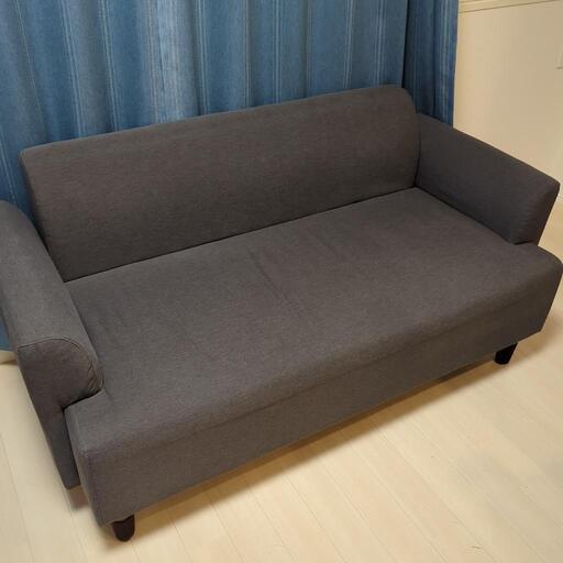IKEA　２人用ソファ　お値下げ可能です！