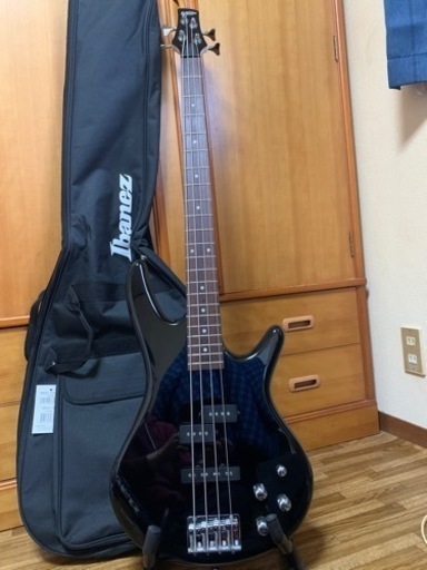 エレキベース　Ibanez GSR200 Black