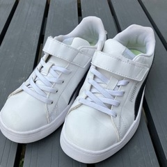 プーマ　21センチ　PUMA  スニーカー